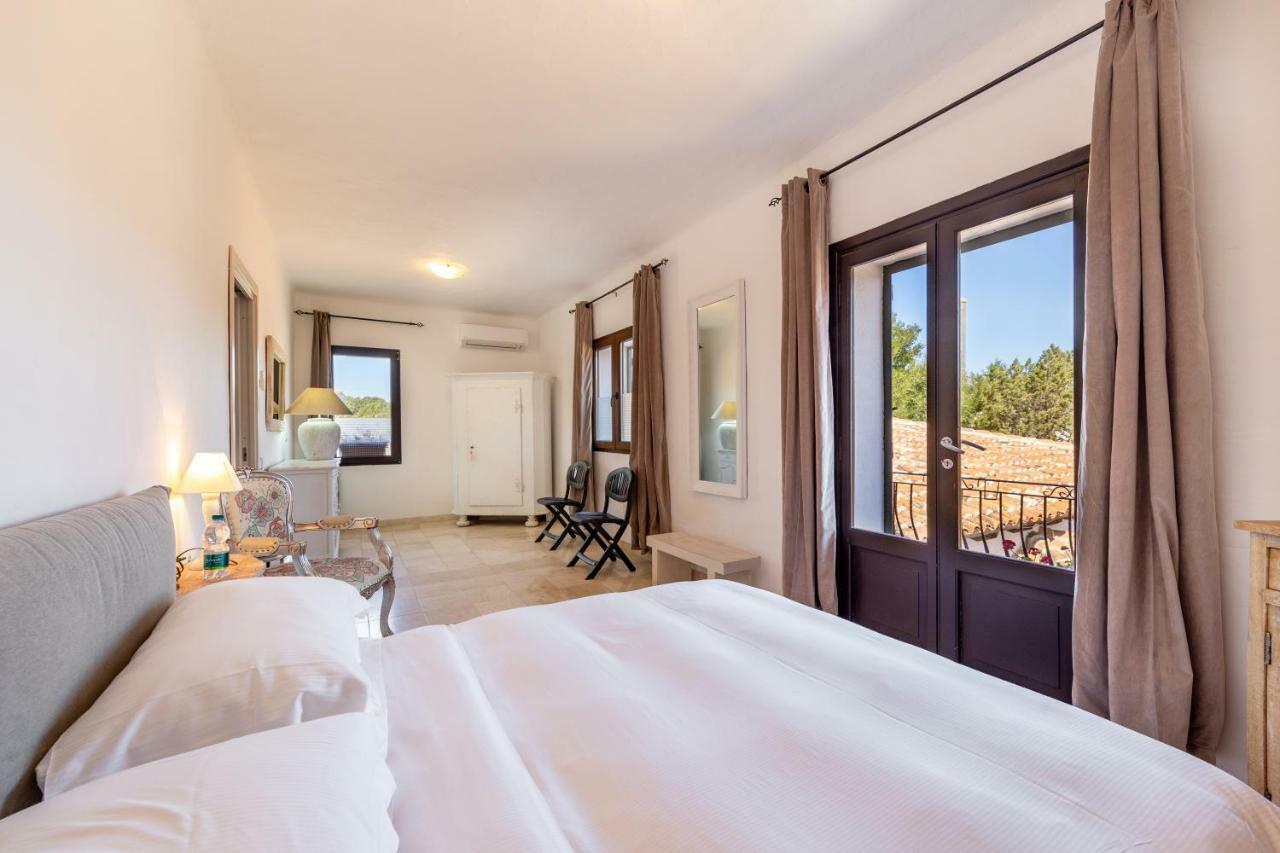 Locanda Tartarughino - Luxury Suites In Porto Rotondo Eksteriør billede